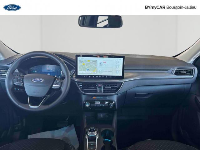 Ford Kuga image 1
