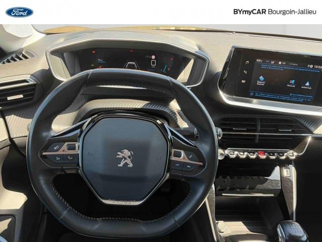 Peugeot 208 image 9
