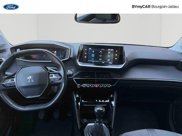 Peugeot 208 image 8