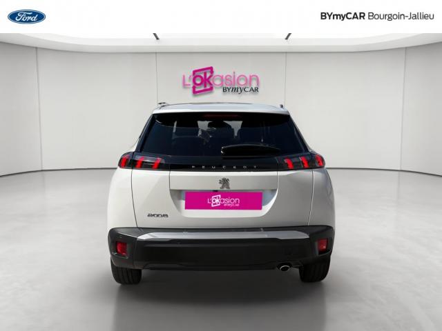 Peugeot 2008 image 4