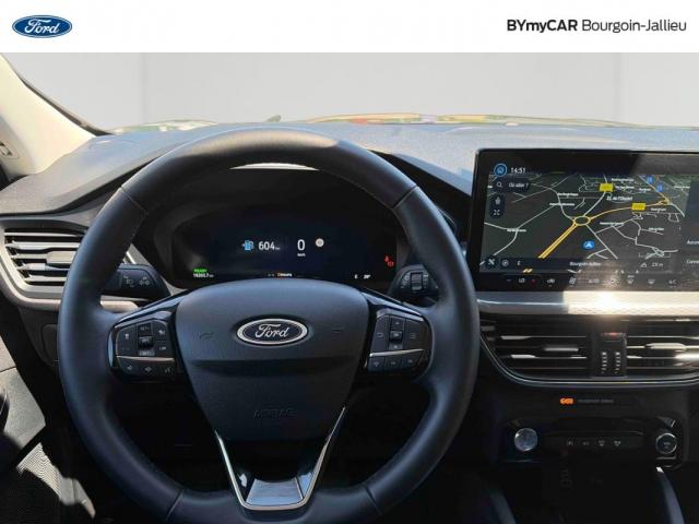 Ford Kuga image 7