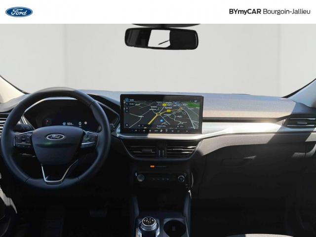 Ford Kuga image 9