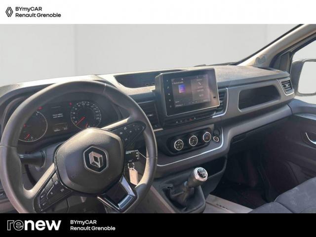 Renault Trafic image 3