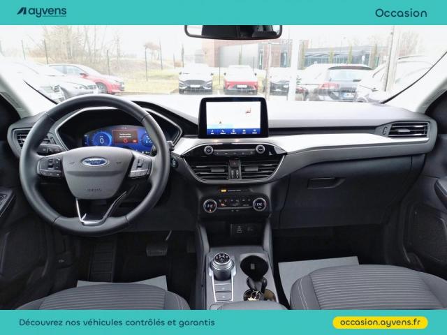 Ford Kuga image 8