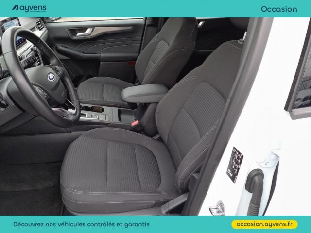Ford Kuga image 5