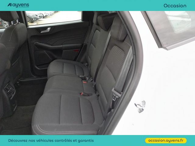 Ford Kuga image 7