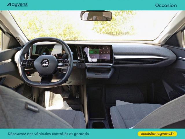 Renault Mégane E-Tech image 9