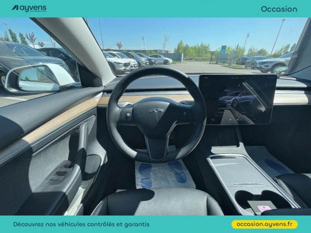Tesla Model 3 image 4
