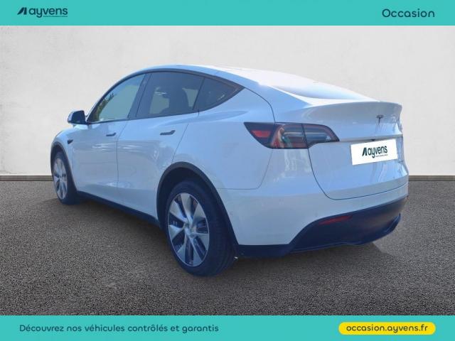 Tesla Model Y image 8
