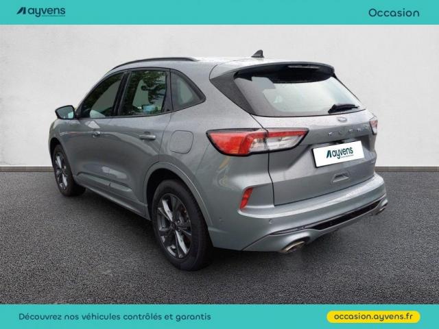 Ford Kuga image 8