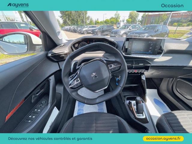Peugeot 2008 image 1