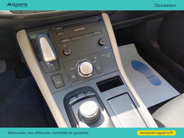 Lexus Ct 200h image 1