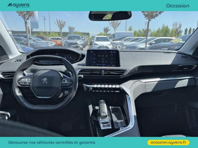 Peugeot 3008 image 2