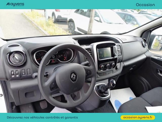Renault Trafic image 9