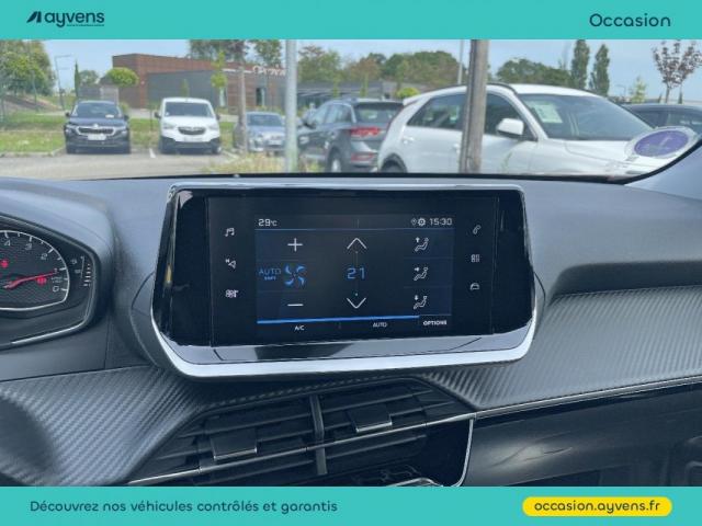 Peugeot 2008 image 2