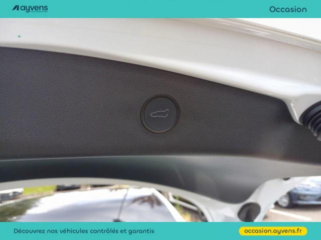 Tesla Model 3 image 8