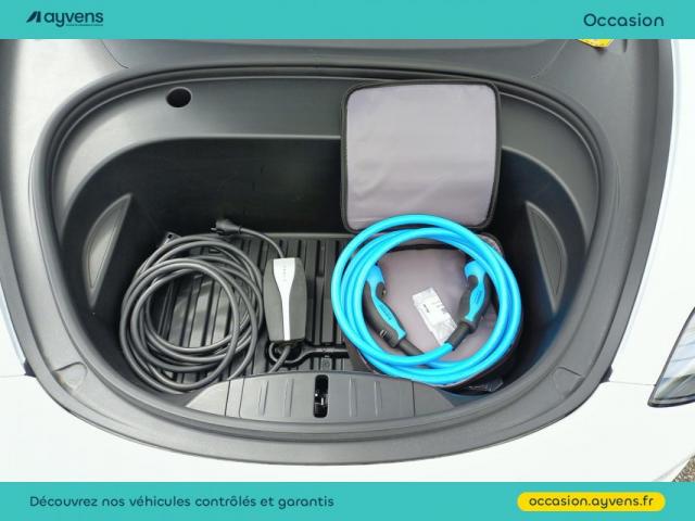 Tesla Model 3 image 4