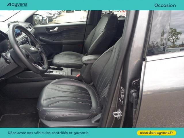 Ford Kuga image 3