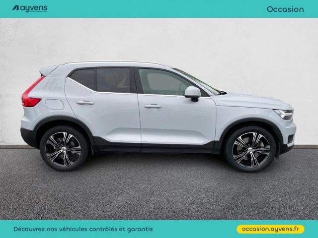 Volvo Xc40 image 9