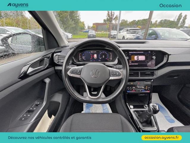 Volkswagen T-Cross image 2