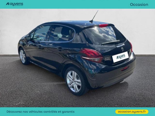 Peugeot 208 image 6