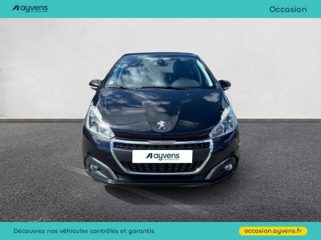 Peugeot 208 image 9