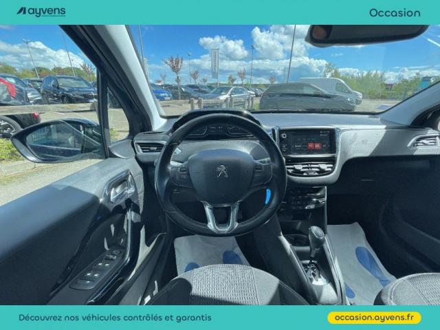 Peugeot 208 image 4