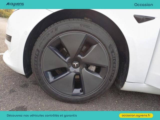 Tesla Model 3 image 8