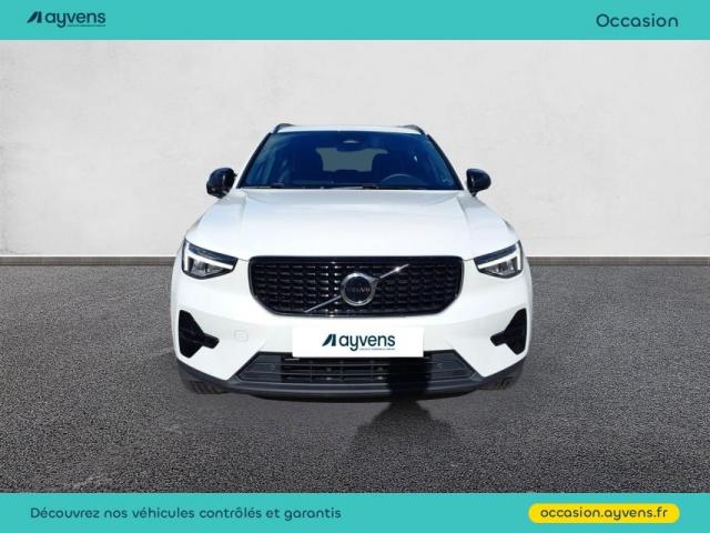 Volvo Xc40 image 2