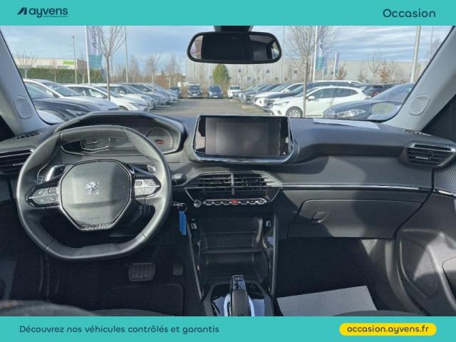 Peugeot 2008 image 8