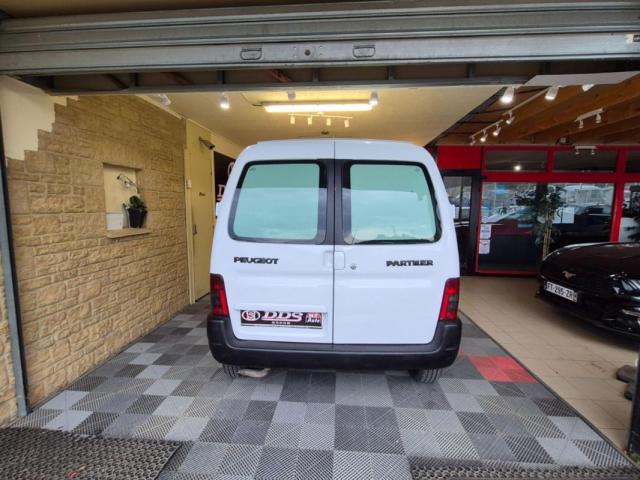 Peugeot Partner image 2