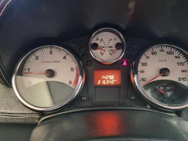 Peugeot 207 image 7