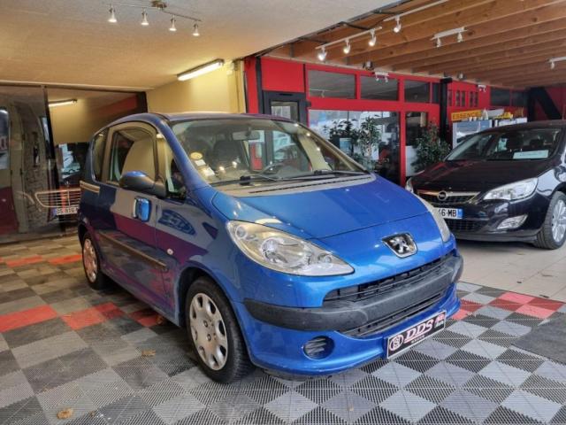 Peugeot 1007 image 8
