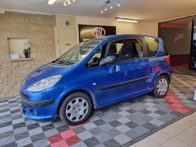 Peugeot 1007 image 2