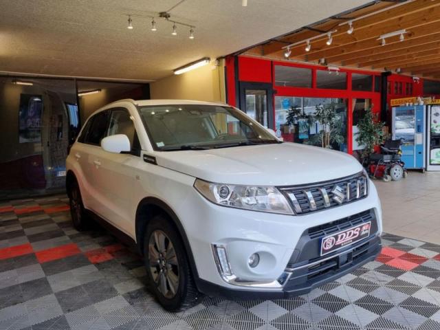Suzuki Vitara image 3