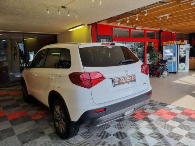 Suzuki Vitara image 1