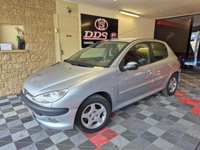 Peugeot 206 image 2