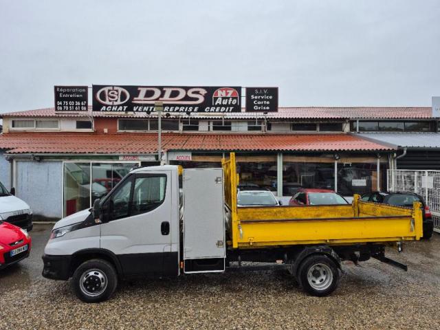 Iveco Daily image 2