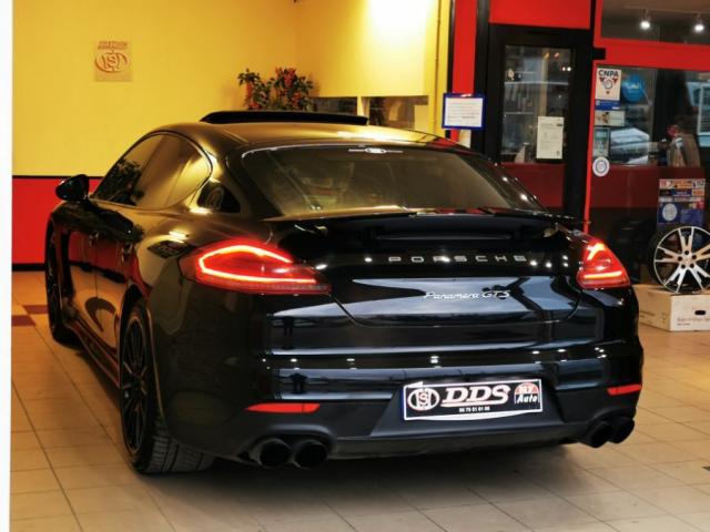 Porsche Panamera image 8