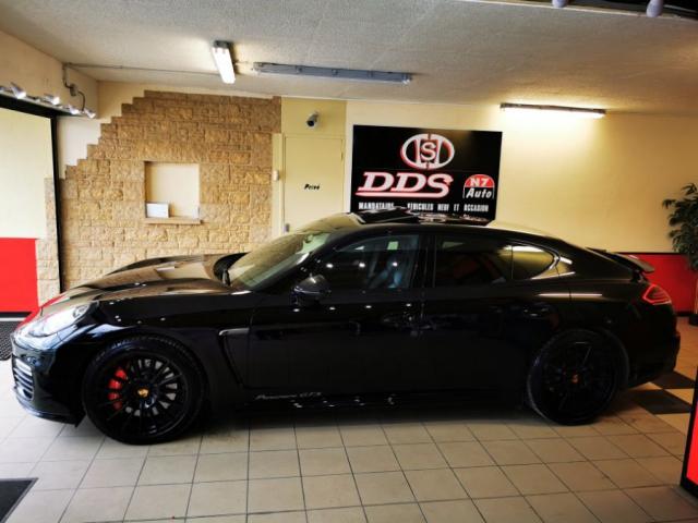 Porsche Panamera image 6