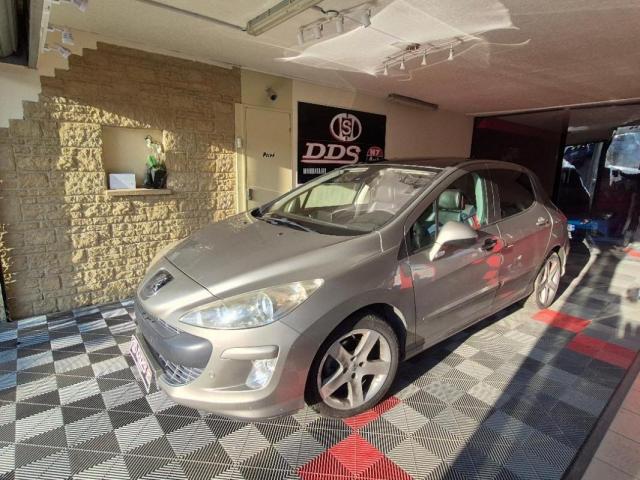 Peugeot 308 image 1