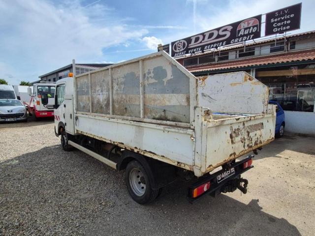 Nissan Cabstar image 3