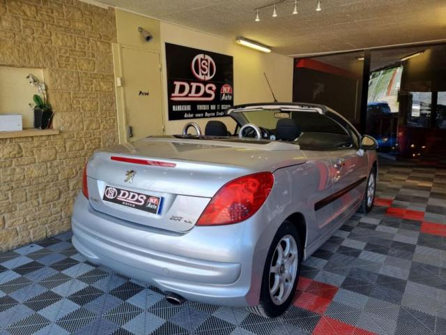 Peugeot 207 image 1