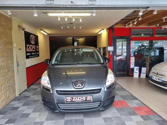 Peugeot 5008 image 6