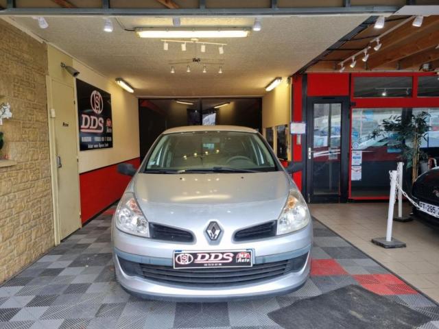 Renault Clio image 8