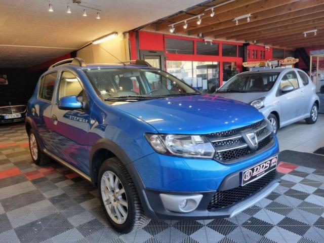 Dacia Sandero image 2