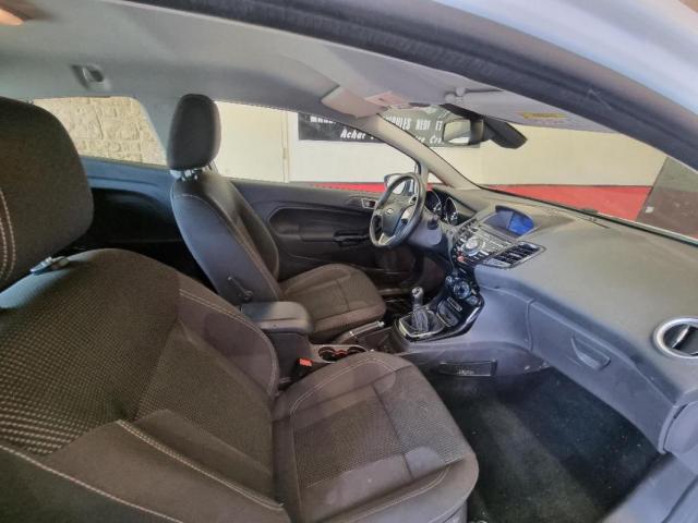 Ford Fiesta image 4