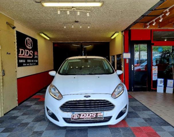Ford Fiesta image 9