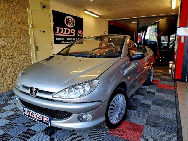 Peugeot 206 image 9