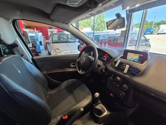 Renault Clio image 8